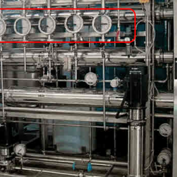 Sistema a doppio strato di osmosi inversa in serie sanitizzabile termicamente